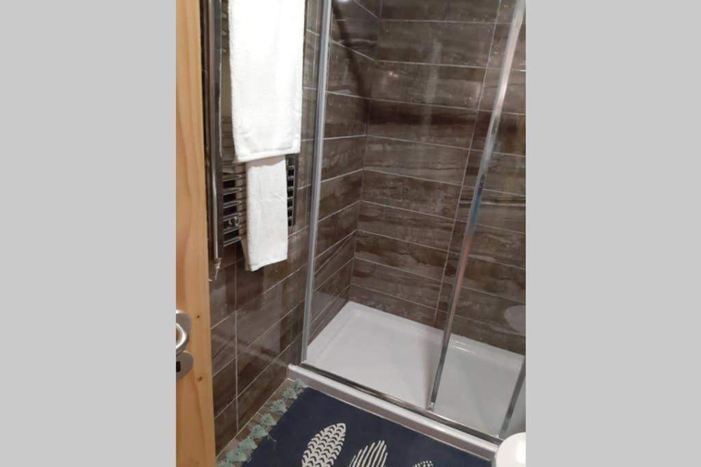 Aurora Papas Apartment Provesende Екстериор снимка